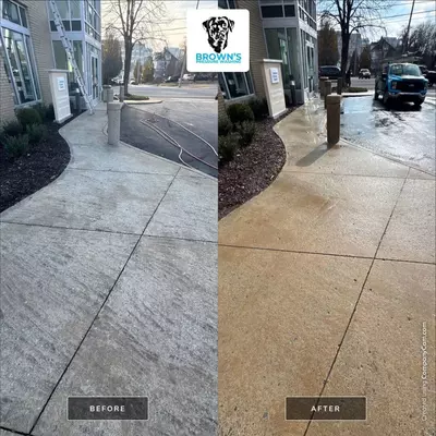 commercial pressure washing job in Nashville