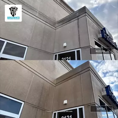 commercial pressure washing job in Nashville