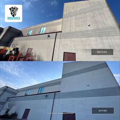 commercial pressure washing job in Nashville